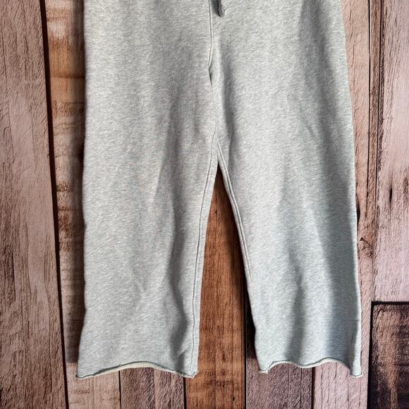 Frank & Eileen Sweatpants Catherine 24" Favorite Gray Cropped Raw Hem Size L - Picture 4 of 9